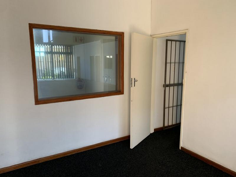 To Let commercial Property for Rent in Montague Gardens Western Cape